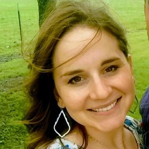 Meet your Posher, Kayce